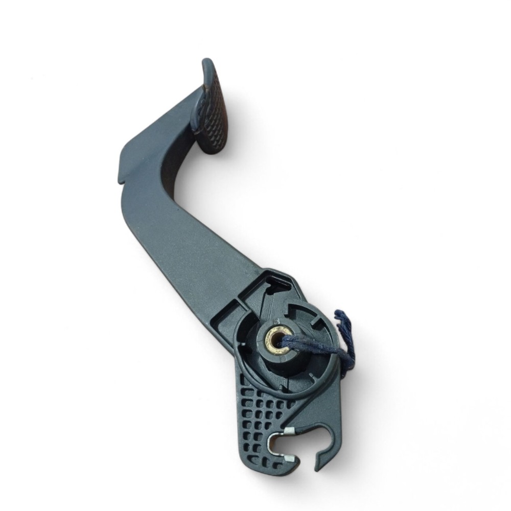 Pedal embreagem FIAT BRAVA 1.6 16 2000 a 2003 com detalhe 3
