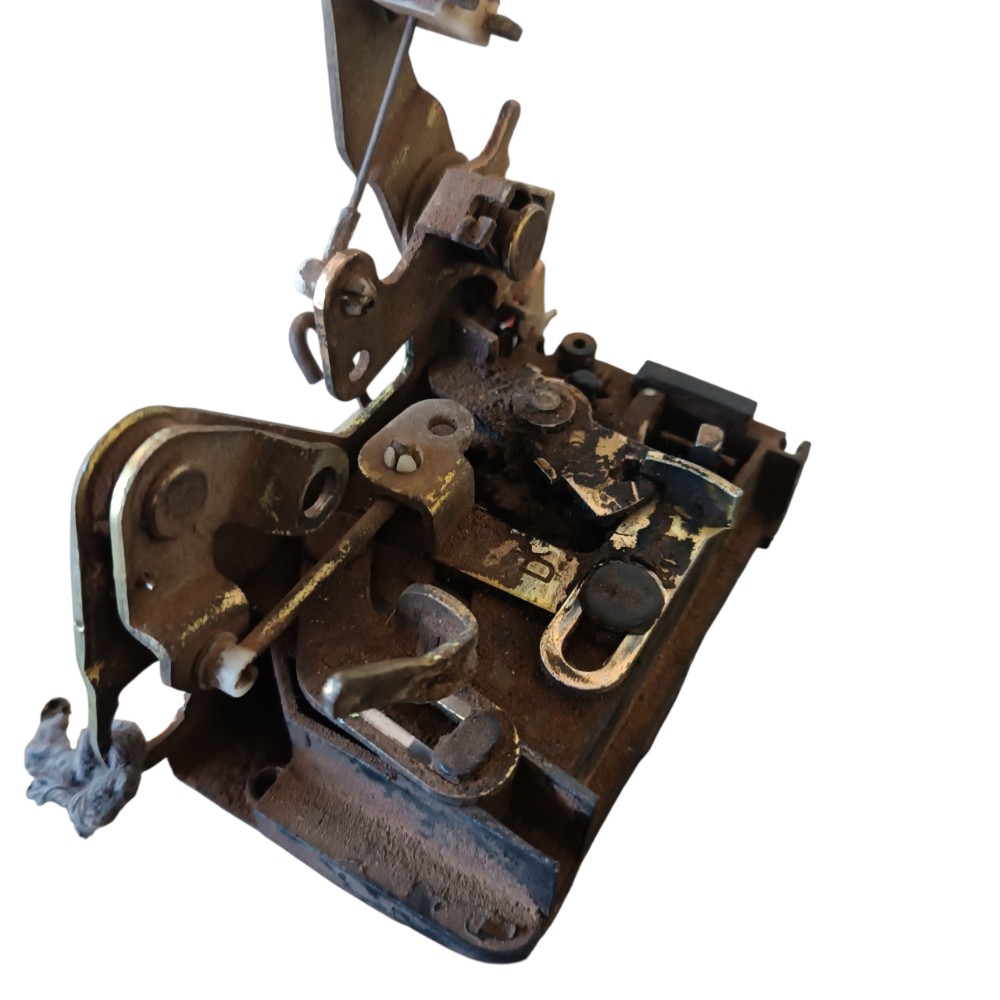 Fechadura Manual Traseira Direita Vw Gol 2000 A 2005