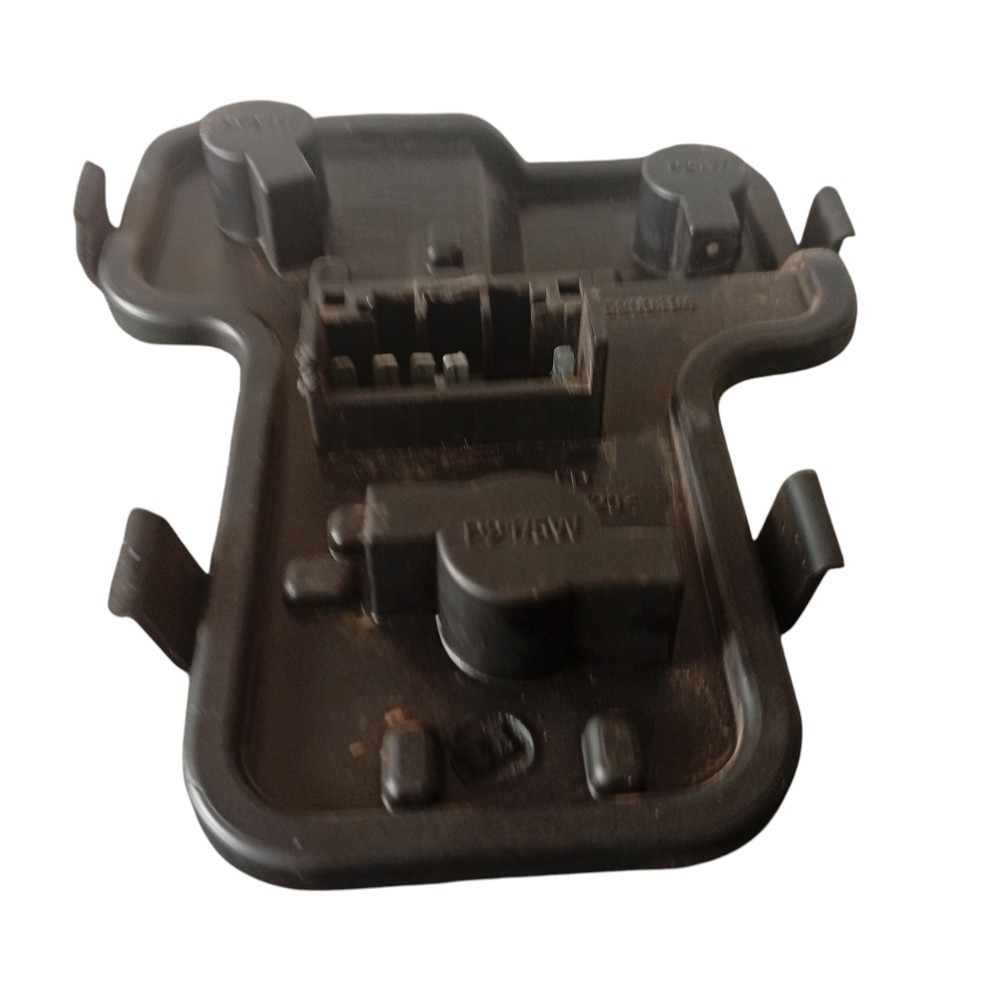 Circuito Lanterna Soquete Traseiro Dire Fiat Uno 2002 A 2008 Direito/passageiro