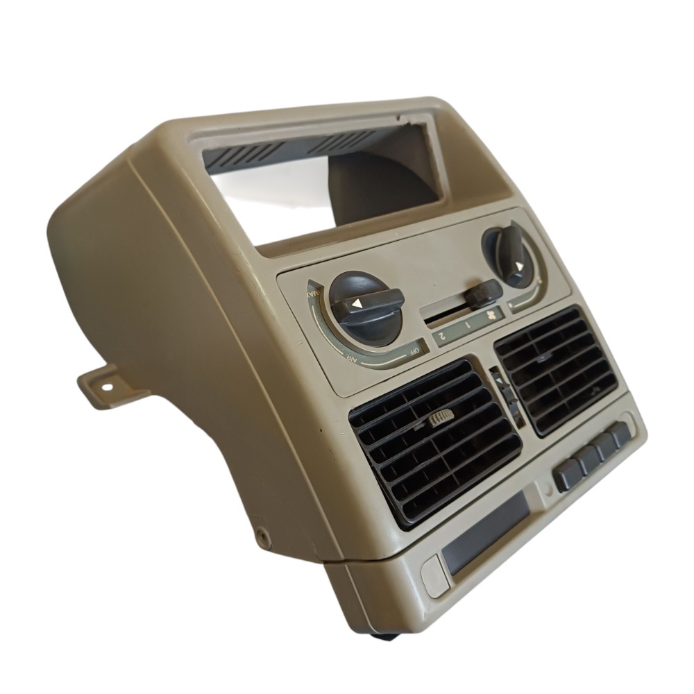 Difusor central FIAT uno Mille 05/06 com detalhes 2