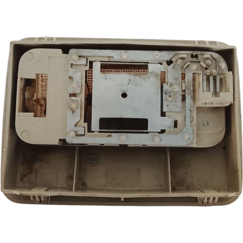 Luz teto cortesia fiat strada palio siena  2007 2017 2