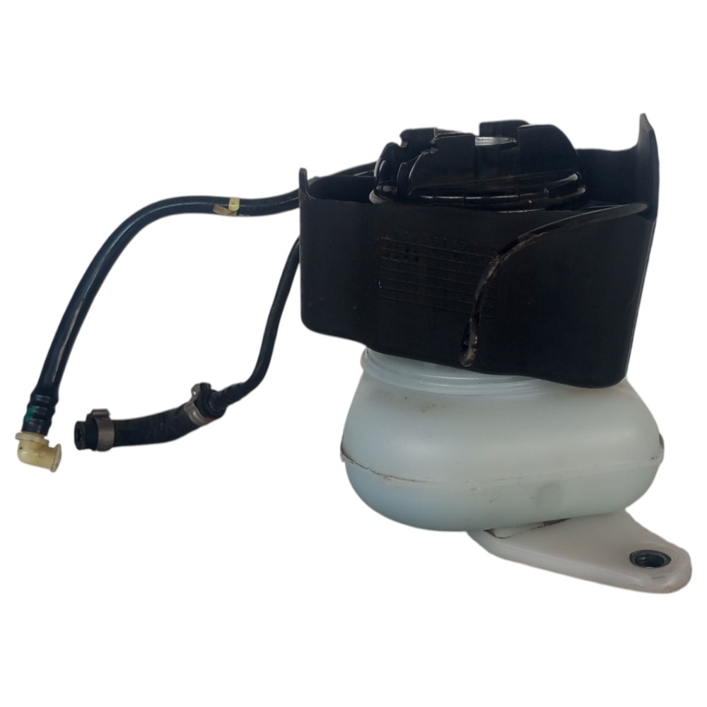 Reservatório Partida Frio Nissan March Versa 1.6 2012 2014 7