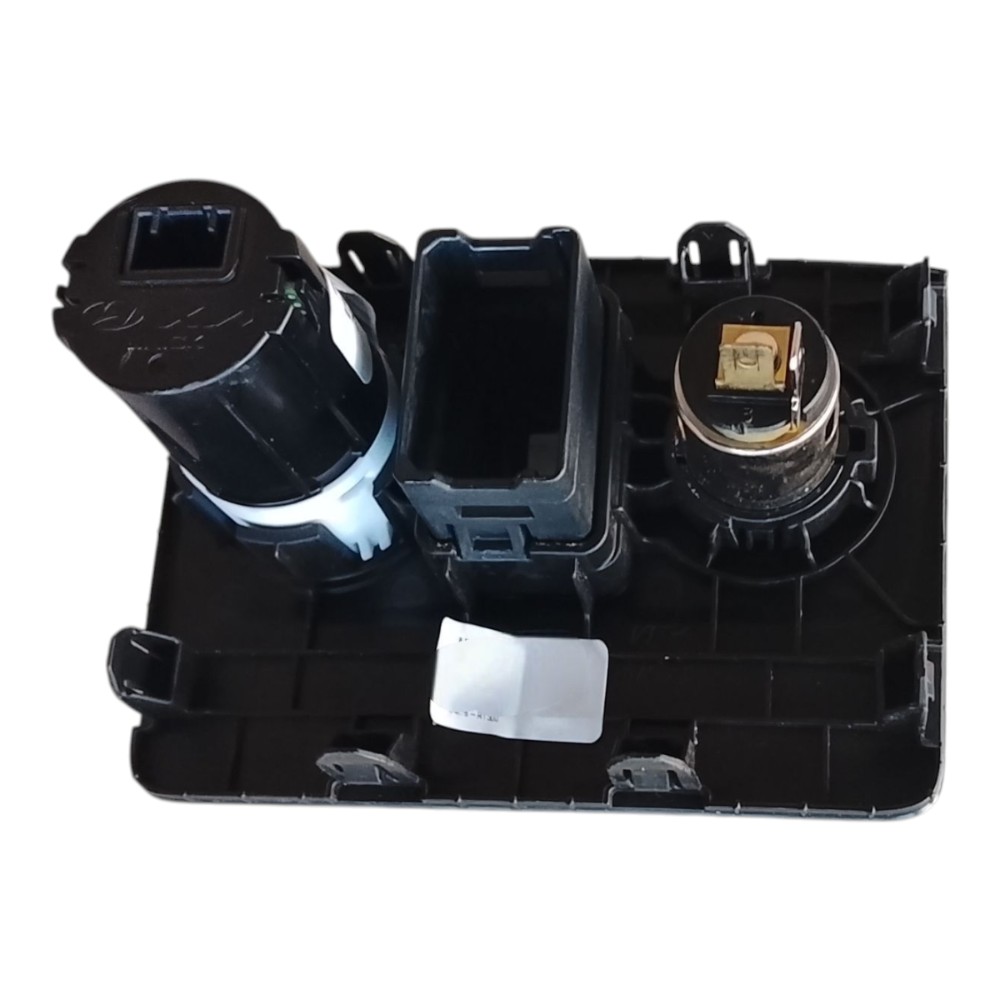 Entrada Carregador Acendedor Hyundai Hb20 12v 2020 2024 Preto 4