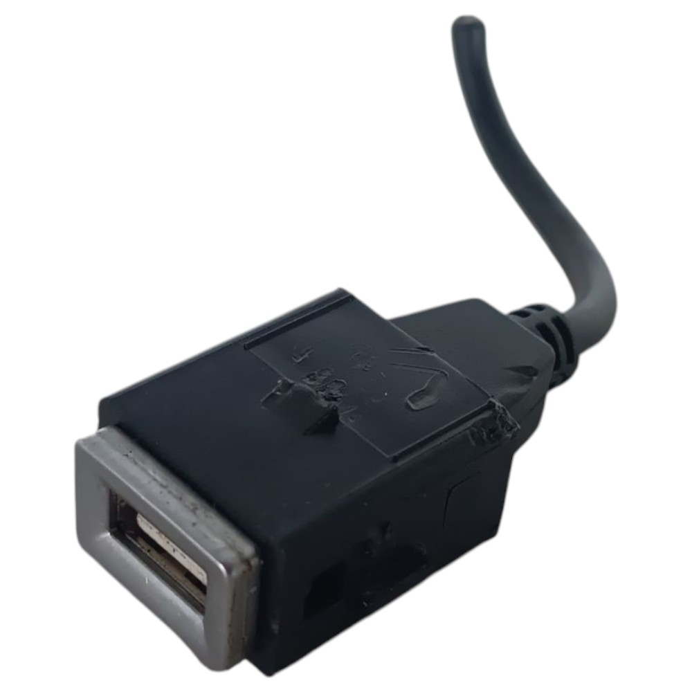 Entrada Usb Peugeot 208 2021  2022 2023 2024 Original Preto