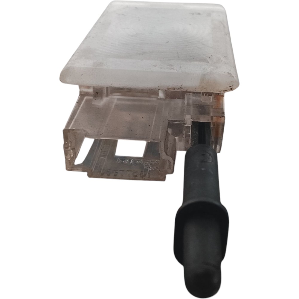 Luz porta lanterna cortesia portaluvas gm onix 2013 2019 3