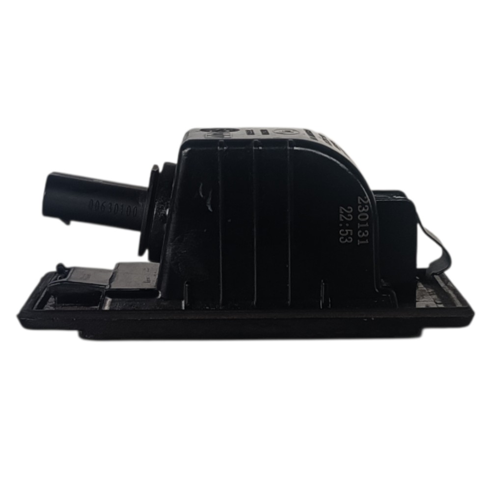 Lanterna Luz Placa Chevrolet Tracker Onix 2021 2024 9