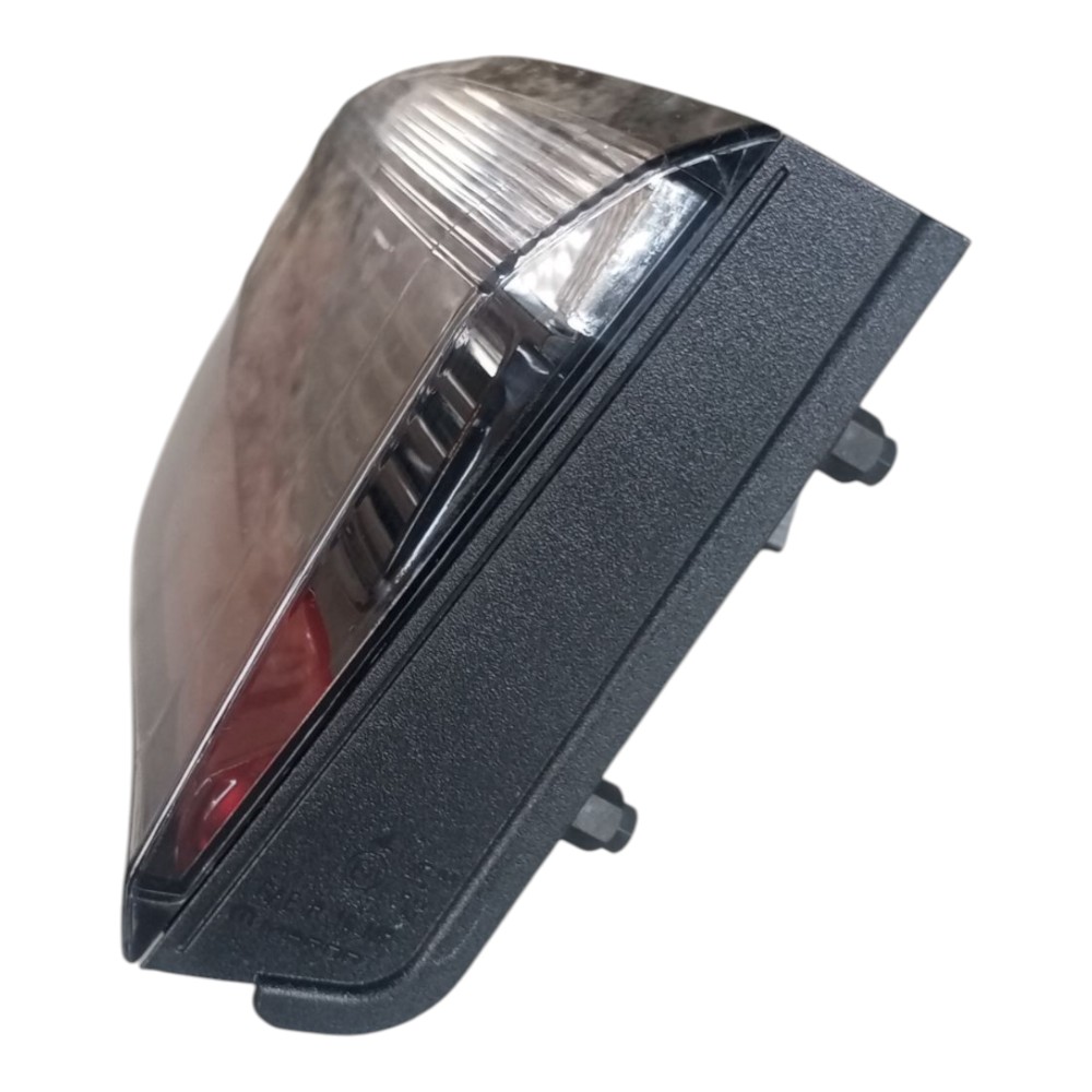 Lanterna Tampa Traseira Direita Jeep Compass 2017 2018 2021 Direito/passageiro Vermelha 9