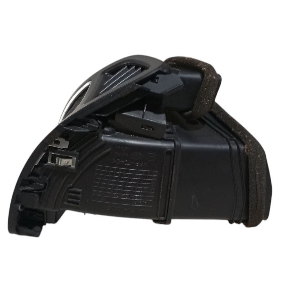 Difusor de ar lado direito kia sorento 2015 3