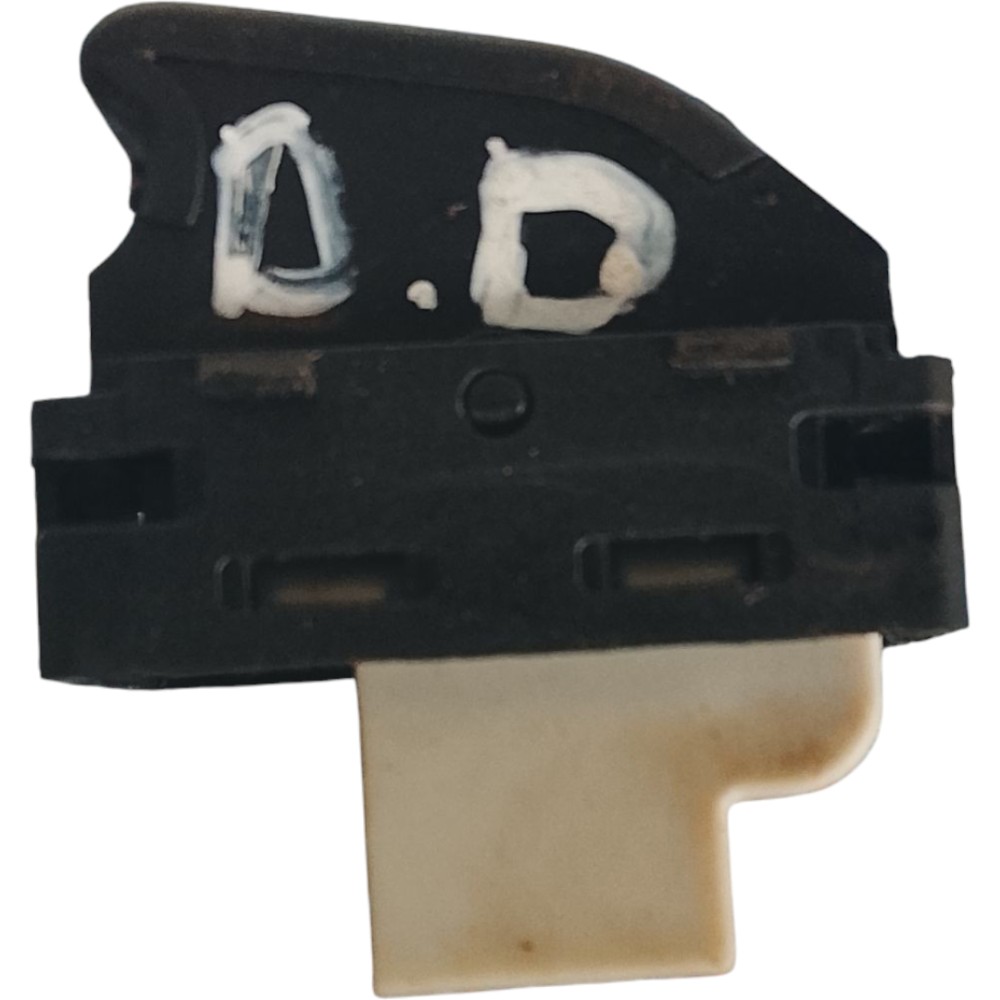 Botão Vidro Elétrico Dianteiro Direito Vw Gol 2009 2016 3