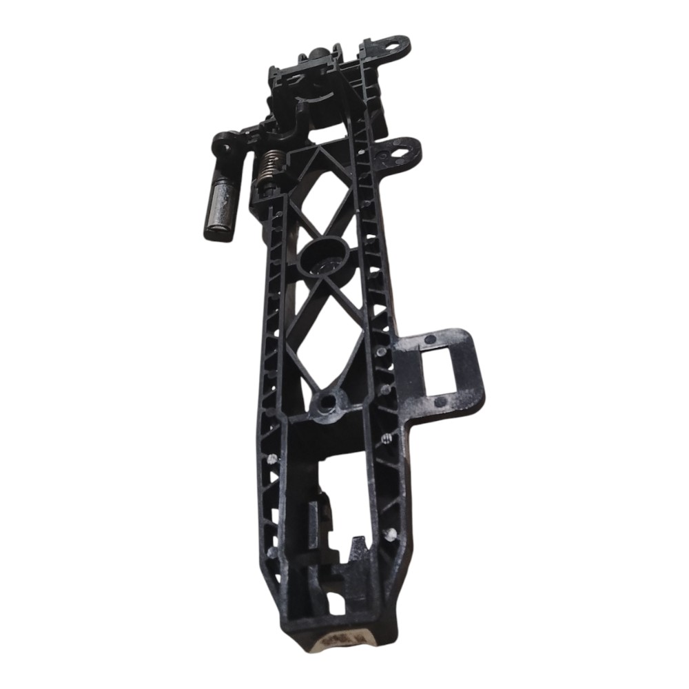 Suporte Maçaneta Externa Traseiro Direito Tracker 2021 2023 Preto 4