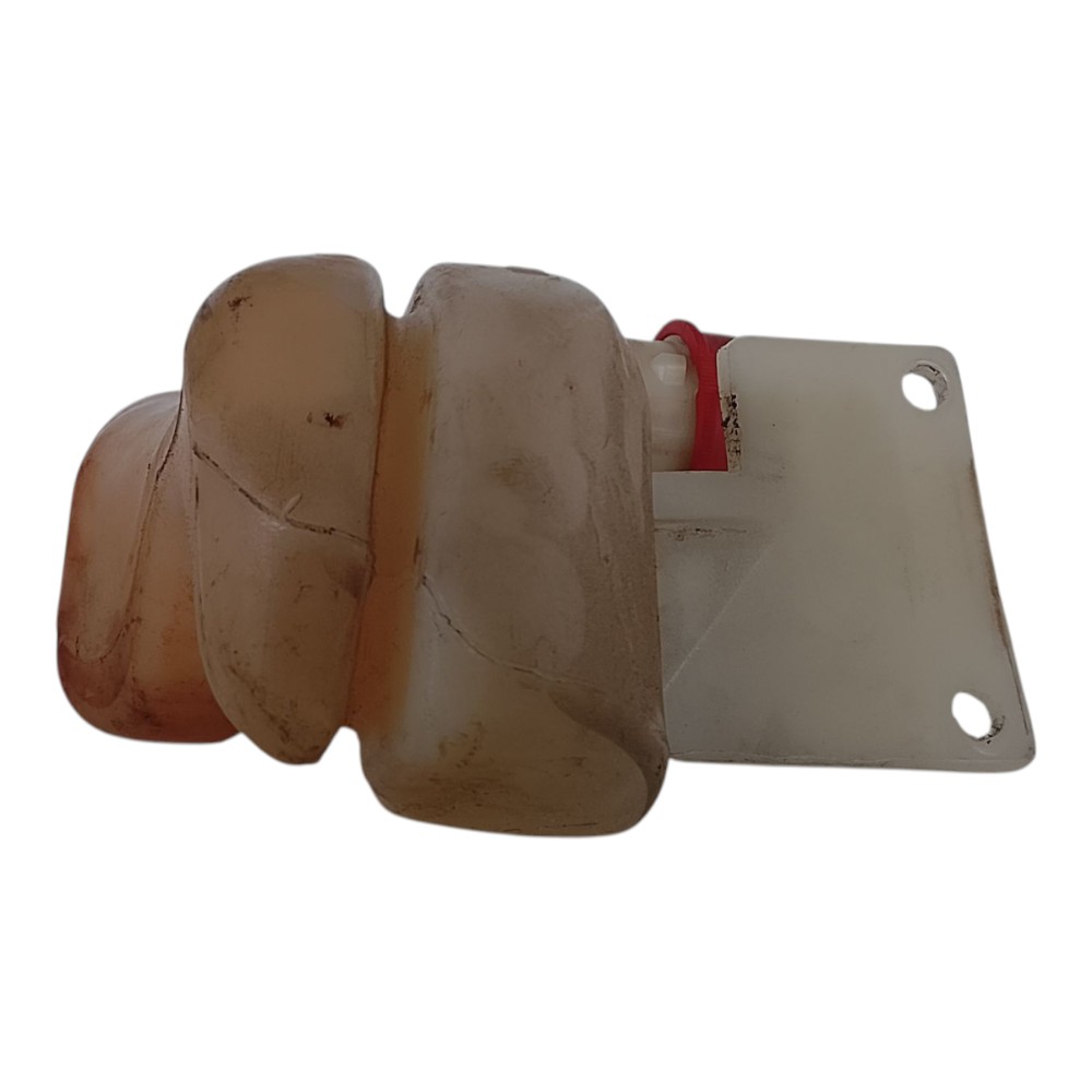 Reservatório Partida Frio Gasolina Gm Corsa 2010 2011 2012 3