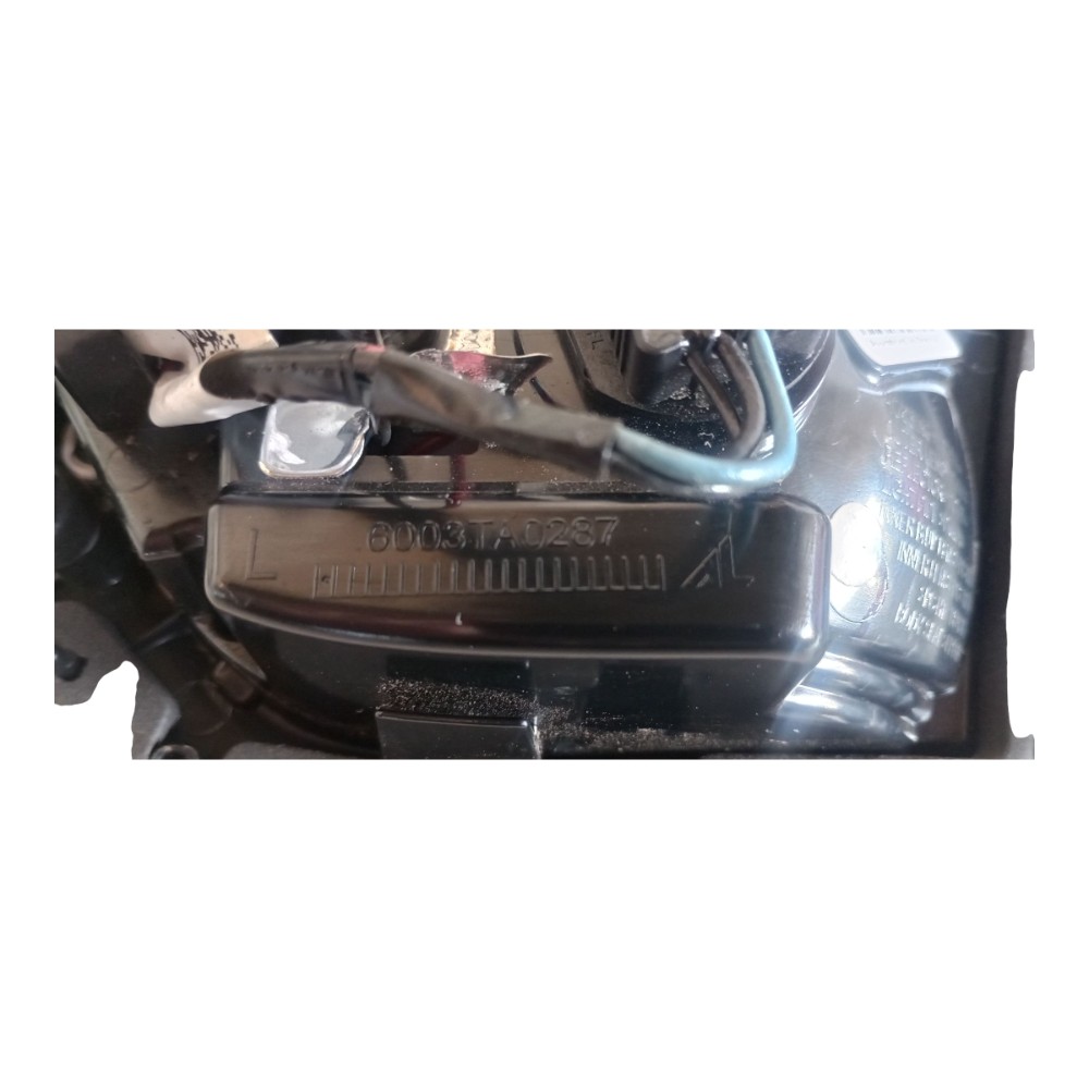 Lanterna Tampa Traseira Esquerda Jeep Compass 2017 18 2021 Esquerdo/motorista Vermelha 9