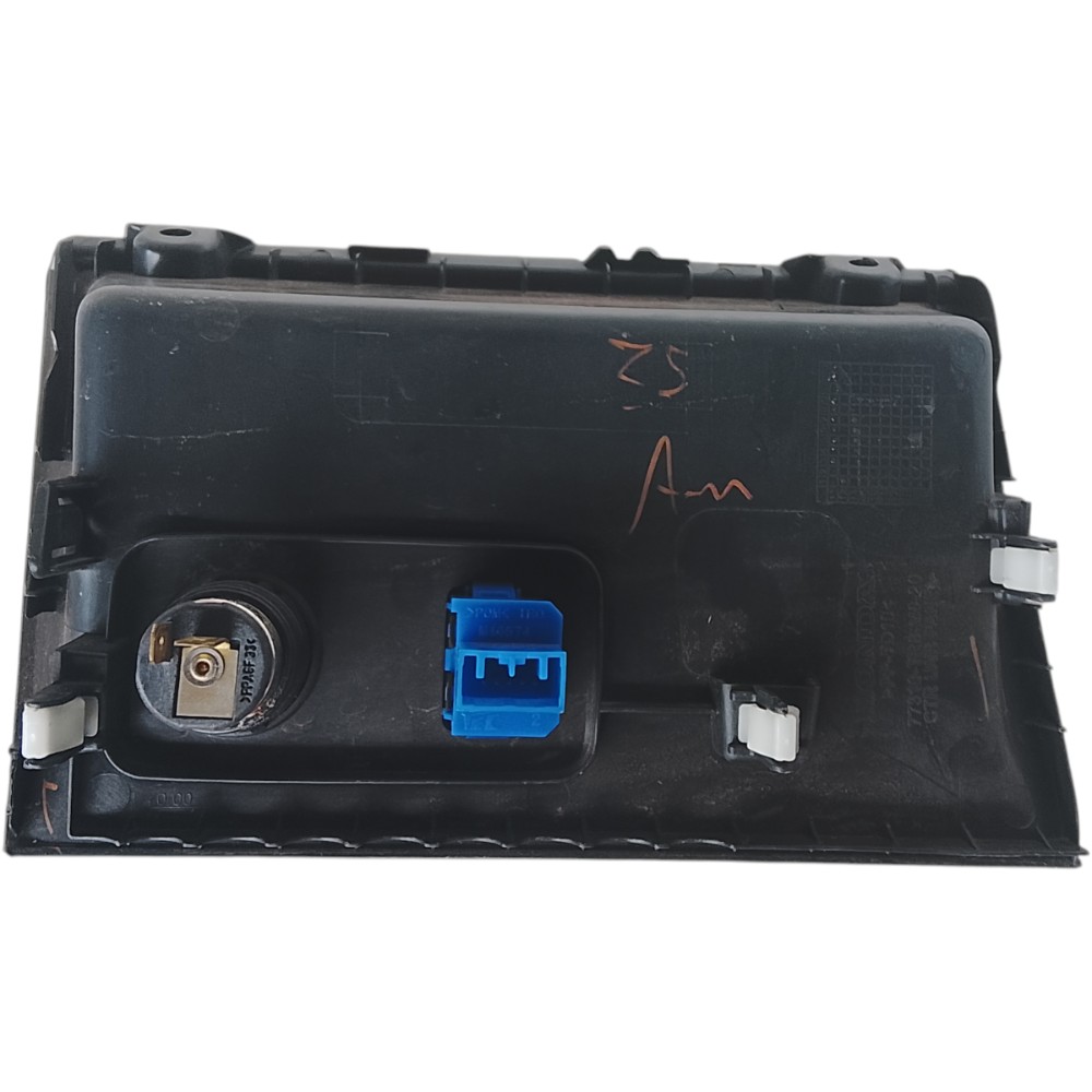 Moldura tomada 12v  honda civic 2012 2015 4