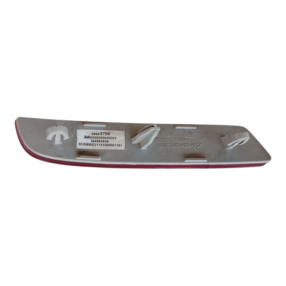 Refletor Parachoque Traseiro Direito Chevrolet Onix 20/23