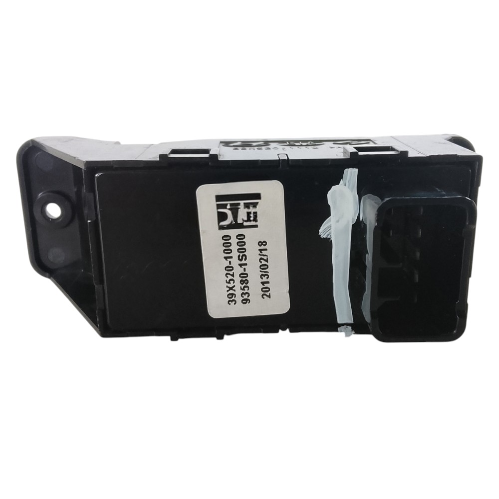 Botão Vidro Traseiro Esquerdo Hyundai Hb20 2012 2019 4