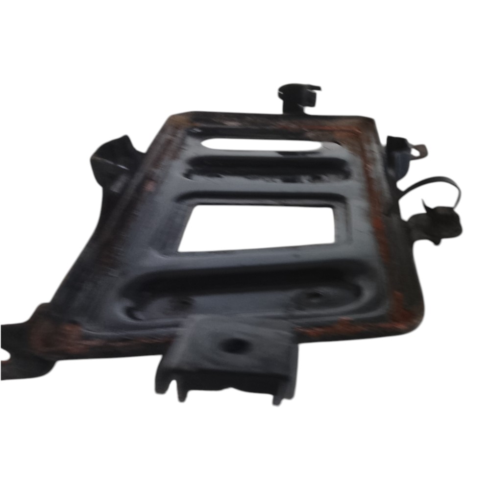 Suporte Caixa Bateria Chery Qq 1.0 2017 2019 4