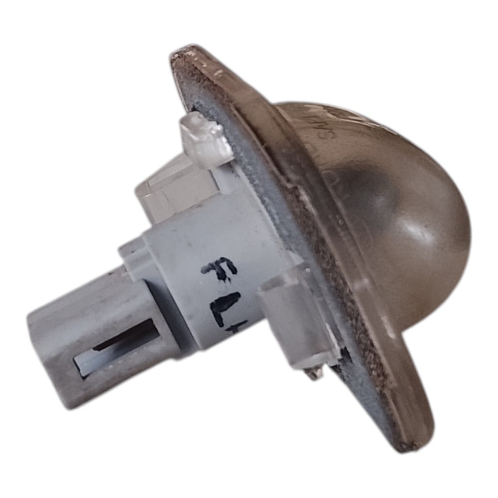 Luz Placa Externa Kia Cerato 2010 2011