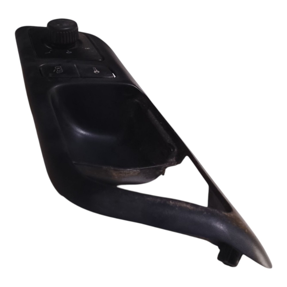 Moldura maçaneta interna VW Polo Sedan 2007 2008 L E 5