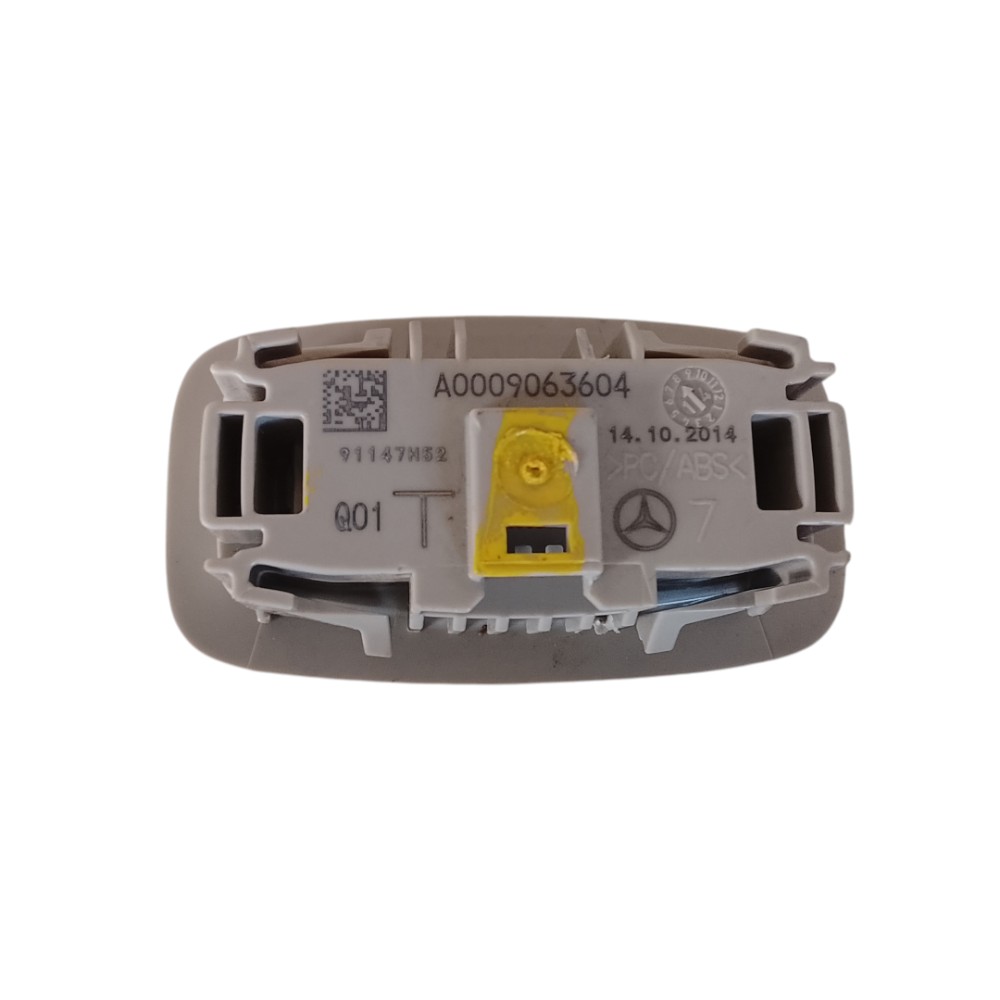Luz Cortesia Teto Mercedes Bensz C180 2015 2018 3