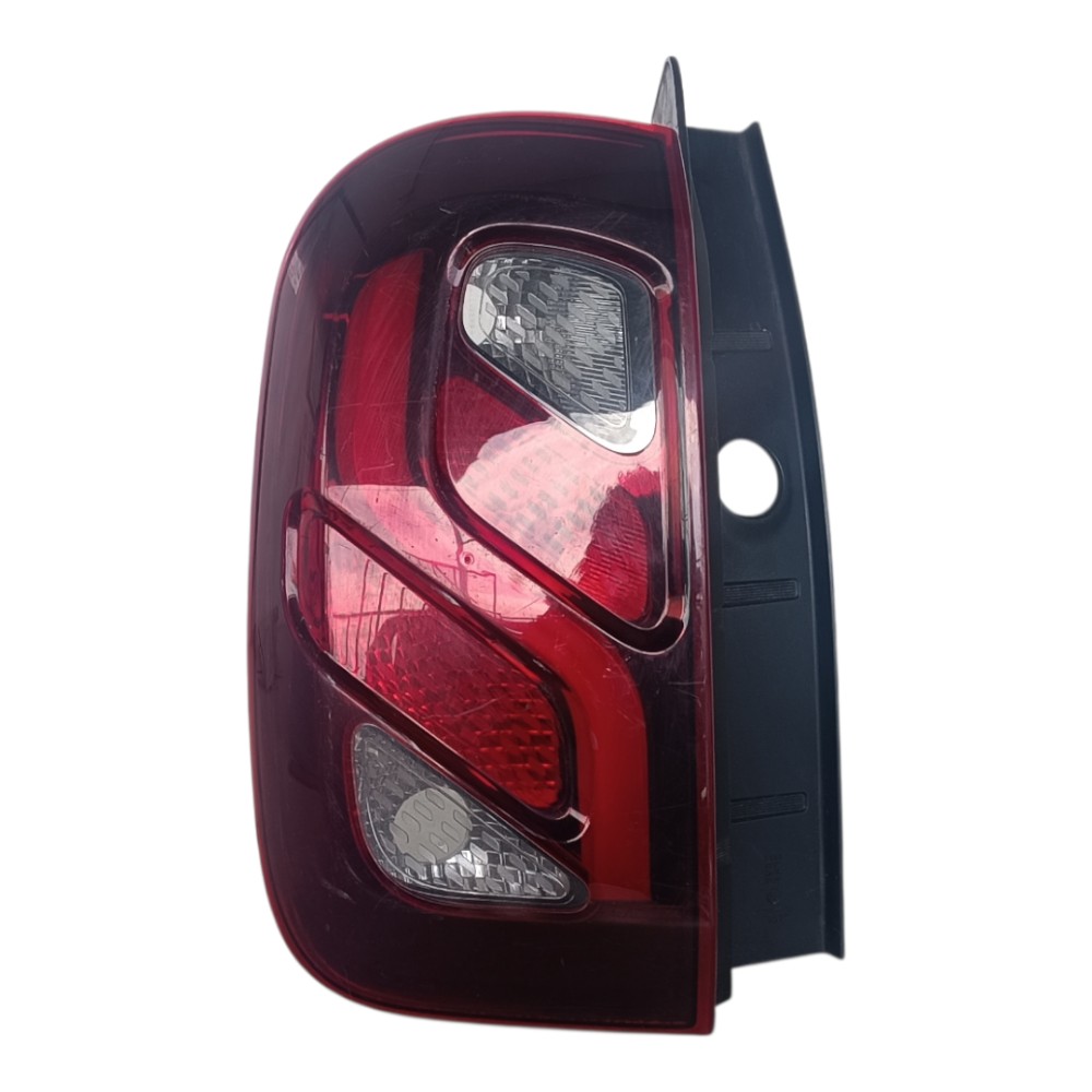 Lanterna Farol Traseiro Renault Duster 2020 Lado Direito Direito/passageiro Vermelho 2