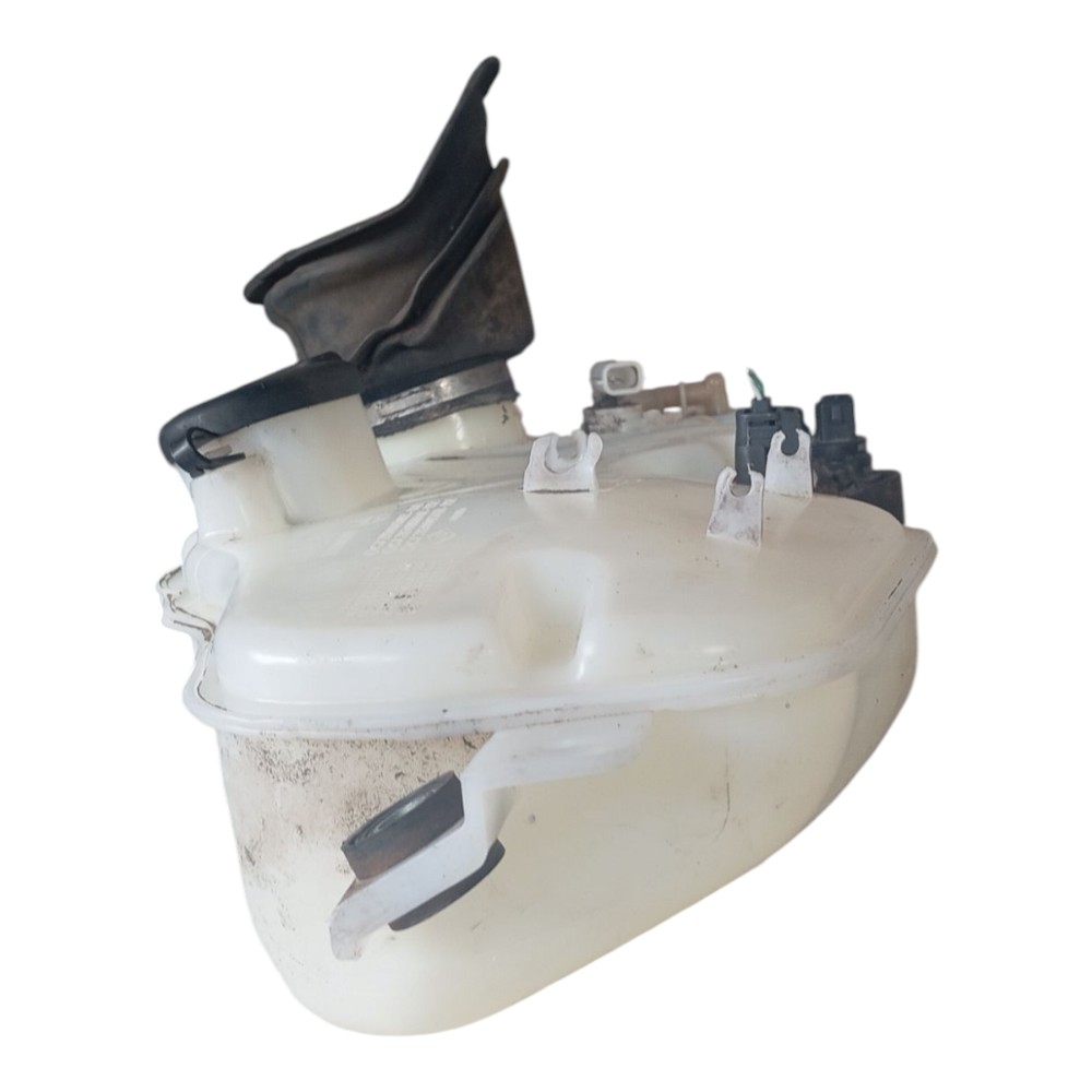 Reservatorio Partida Frio Agua Parabrisa Logan Sandero 3