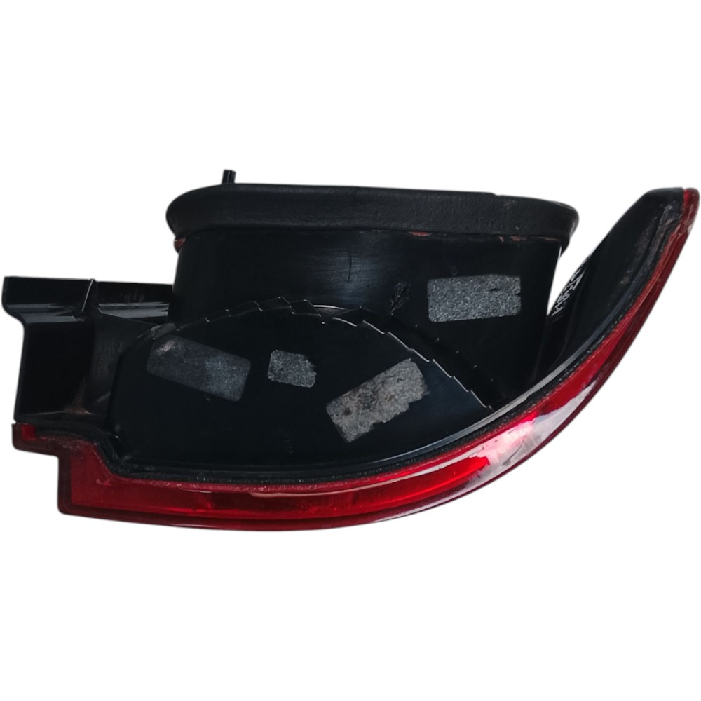 Lanterna Traseira Esquerda Fiat Strada 2004 2010 Esquerdo/motorista Transparente 9