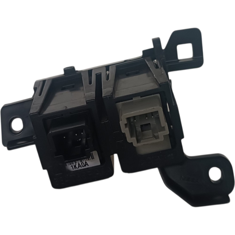 Botão Controle De Traçao Nissan Kicks 2017 2021 4