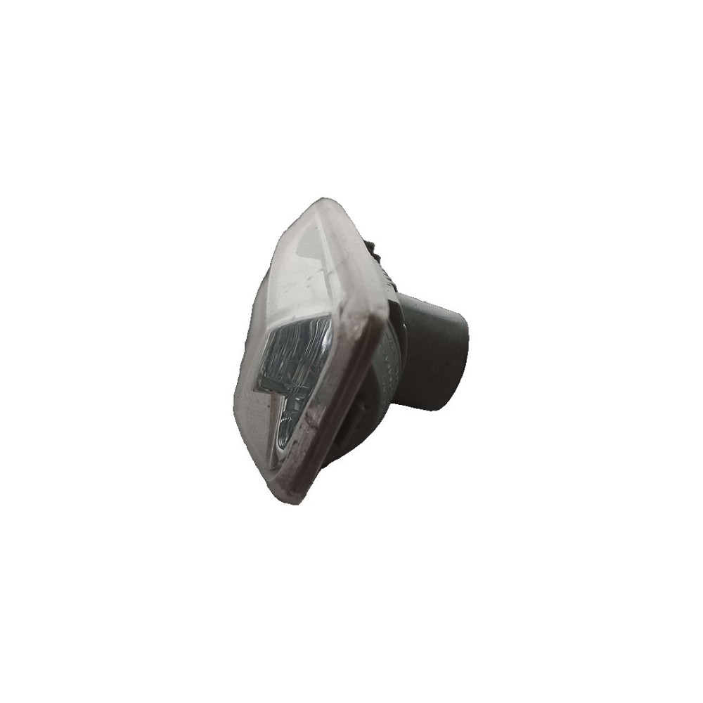 Lanterna Pisca Seta Paralama Lateral Gm Onix 2021 2024 Direito Branco