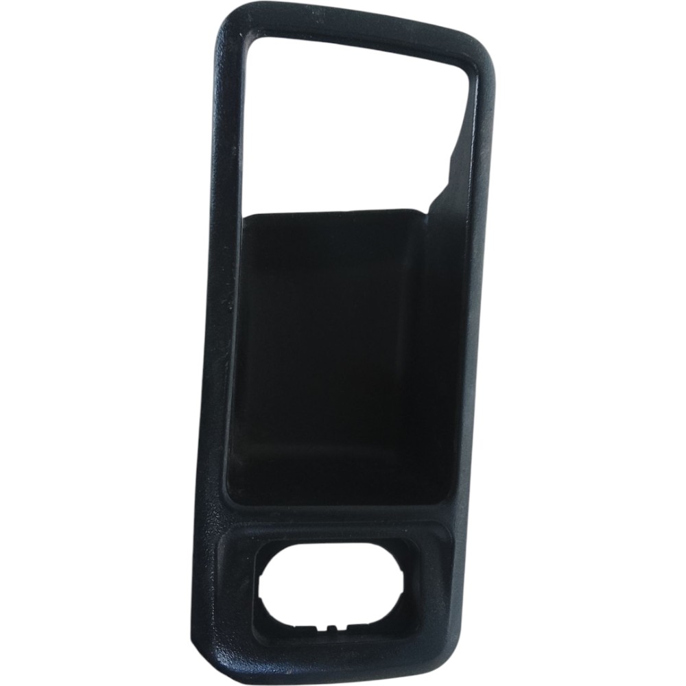 Moldura maçaneta interna ford focus 2013 traseira esquerda 1