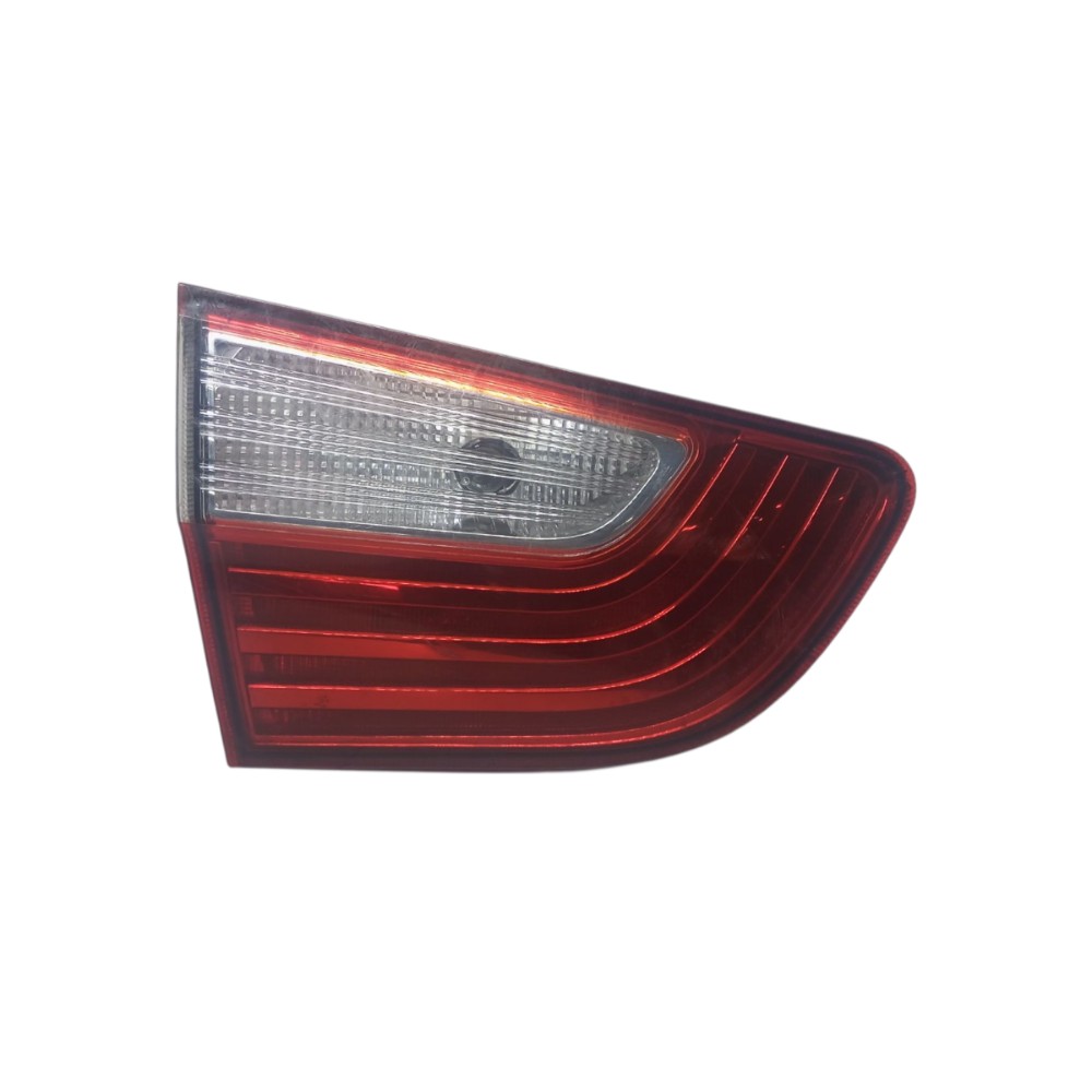 Lanterna Tampa Traseiro C/ Detalhe Grand Siena 12 A 21 Esquerdo/motorista Vermelha