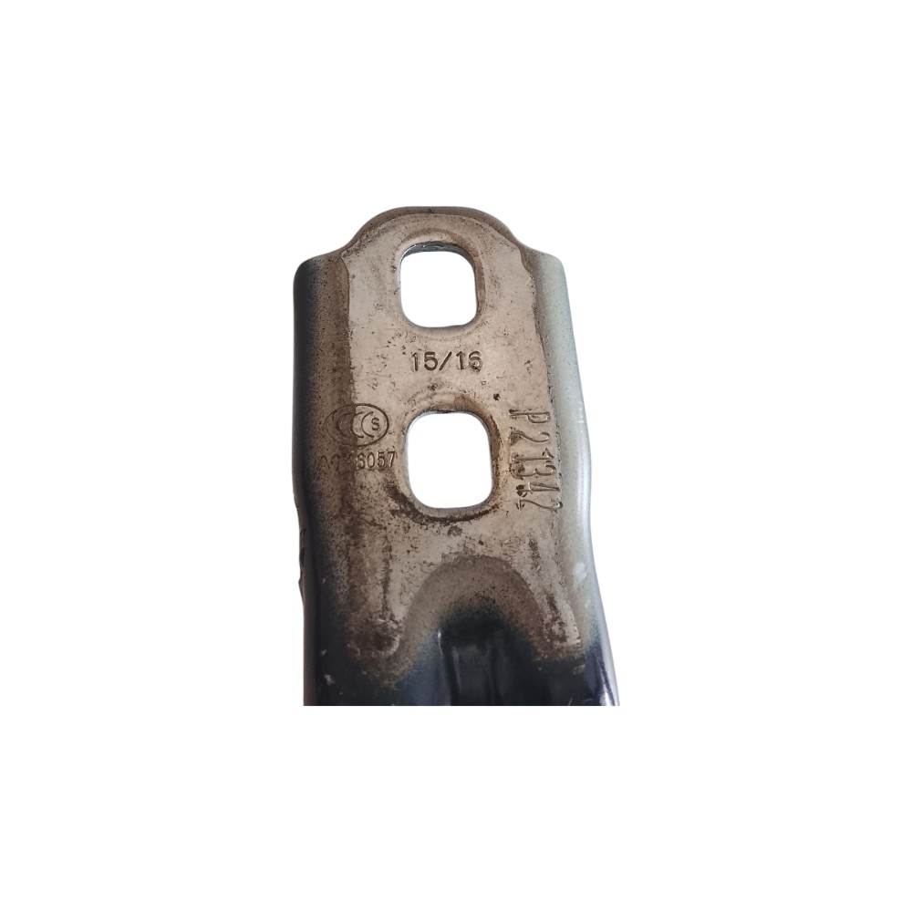 Dobradiça Superior Porta Trasseira Chevrolet Tracker 22/23 5