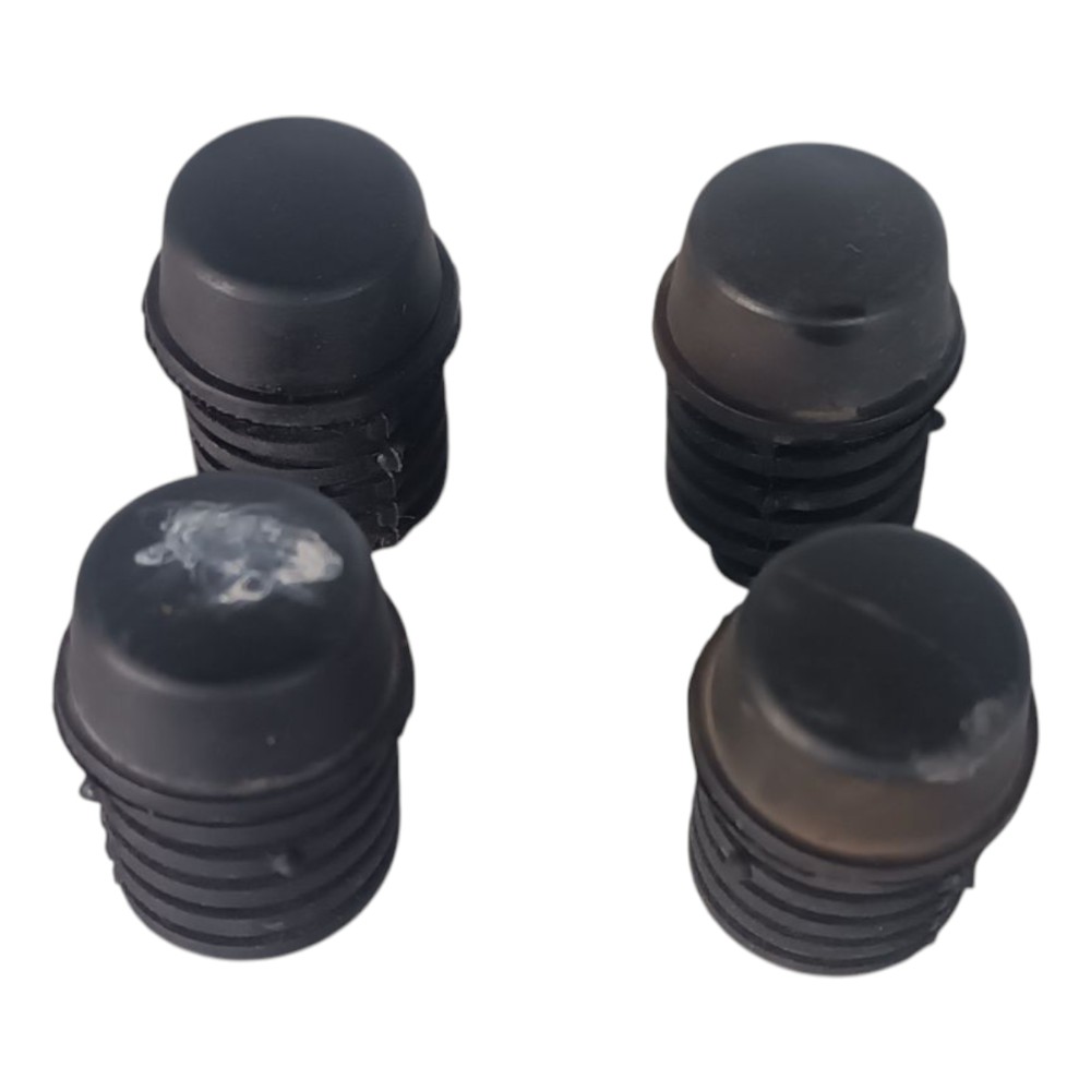 Kit Batente Borracha Capô Chevrolet Tracker 2021 2022 2023 1