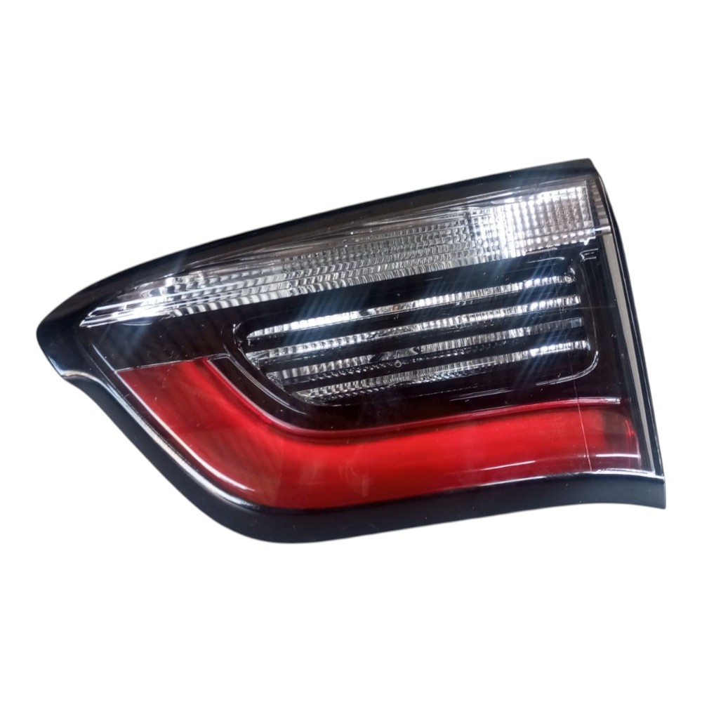Lanterna Tampa Traseira Direita Jeep Compass 2017 2018 2021 Direito/passageiro Vermelha 1