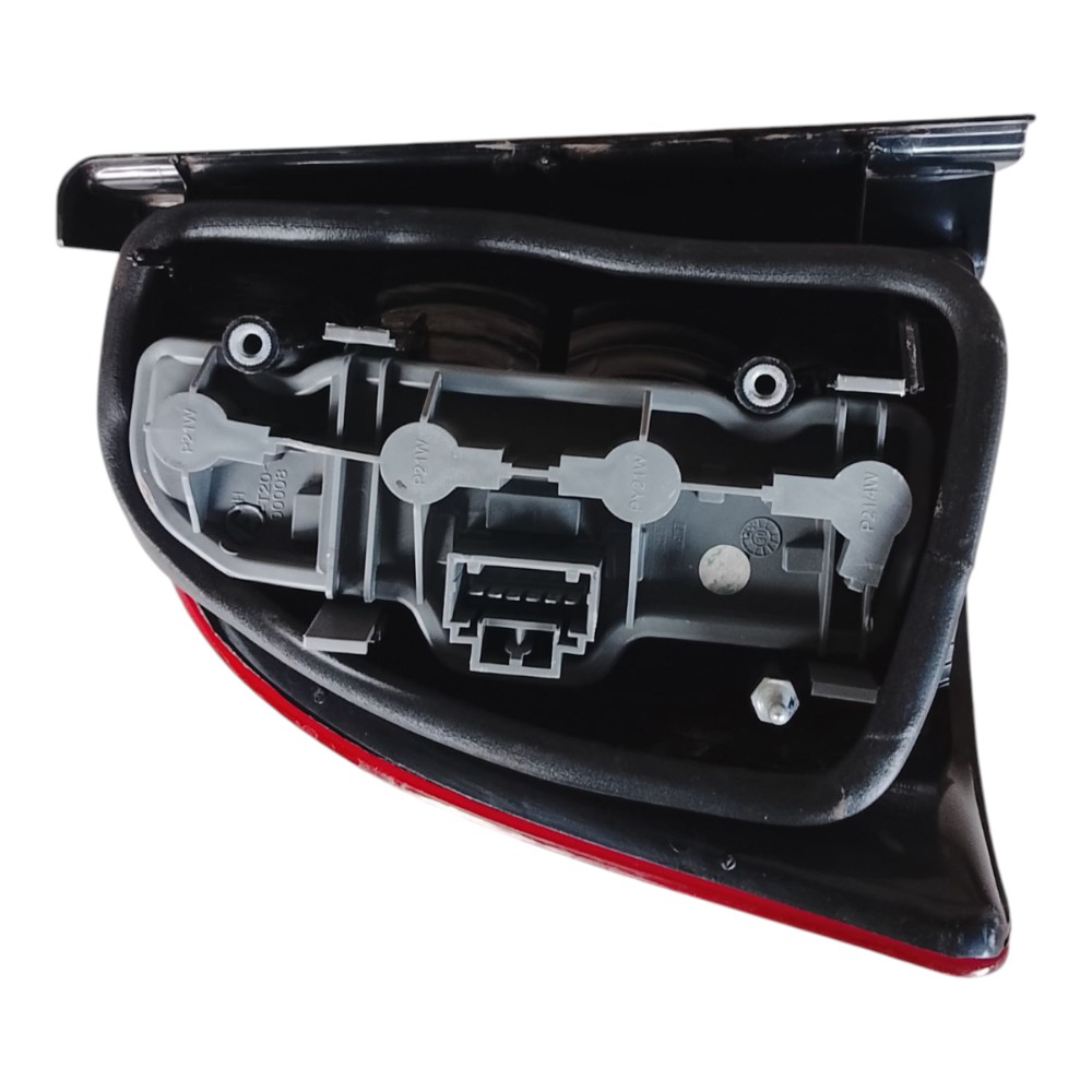 Laterna Traseira Direita Fiat Strada 2004 2010 Direito/passageiro Vermelho 5