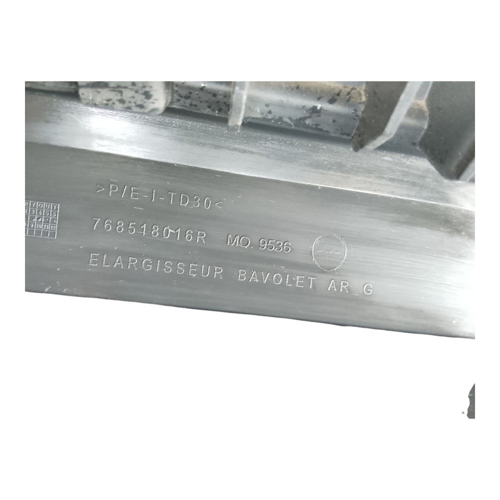 Soleira Esquerda Renault Nova Duster 2020 2021 2022 2024 Perto 5