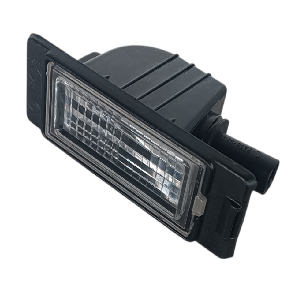 Lanterna Luz De Placa Chevrolet Tracker 2023 2024 1