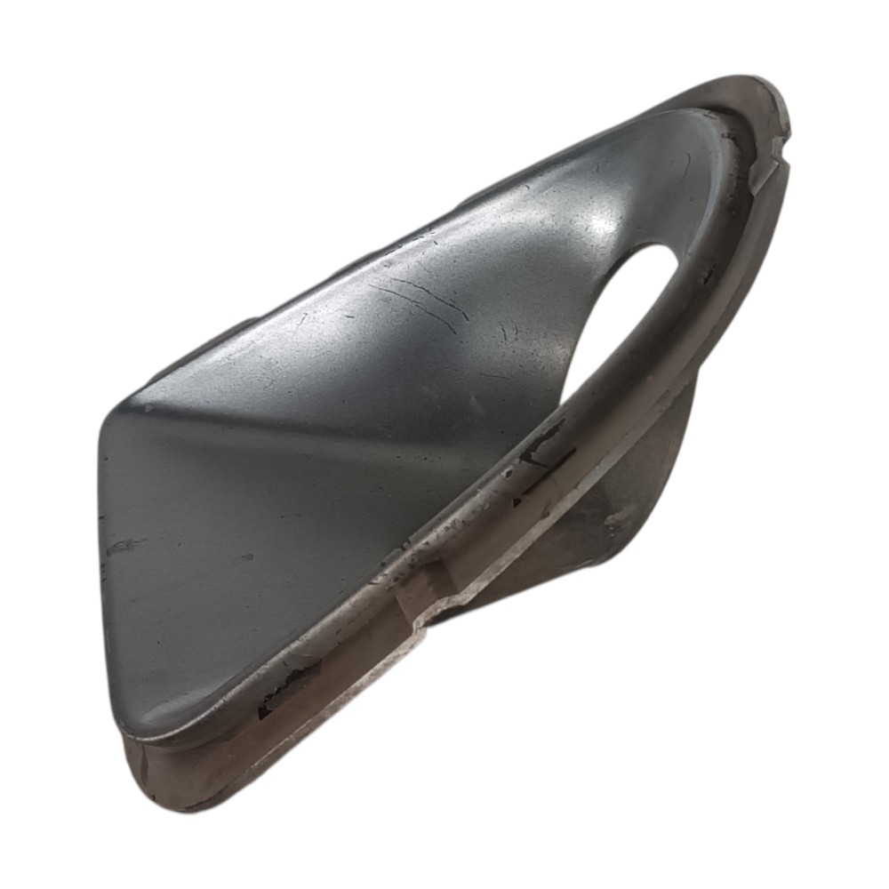 Moldura Farol De Milha Fiat Punto 2008 2012 Lado Esquerdo Preto Esquerdo