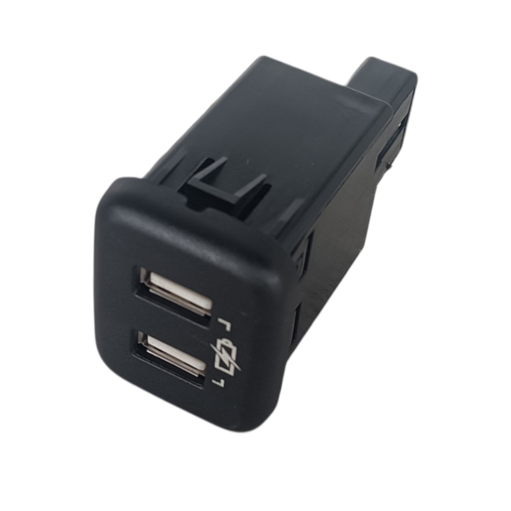Entrada Auxiliar Usb Dupla Chevrolet Tracker 2023 2024