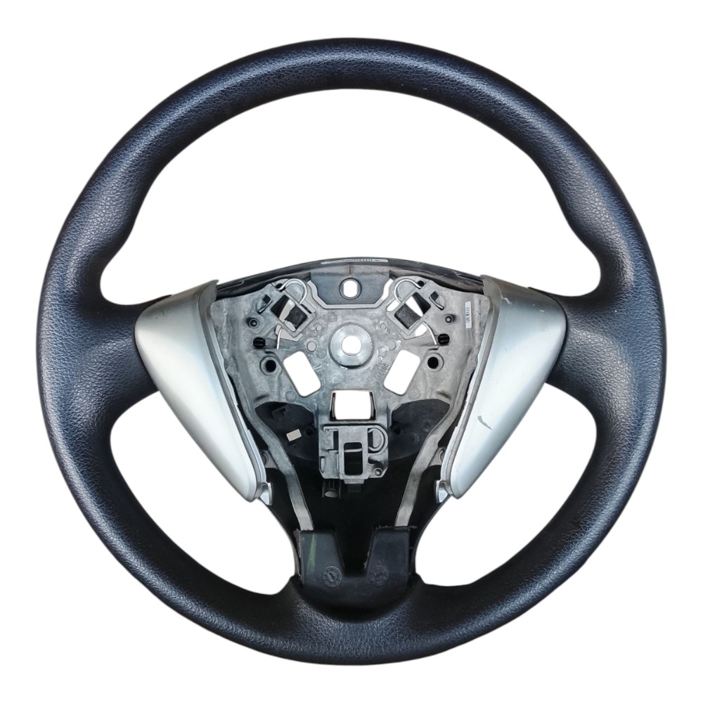 Volante do motorista Nissan versa 2016 5