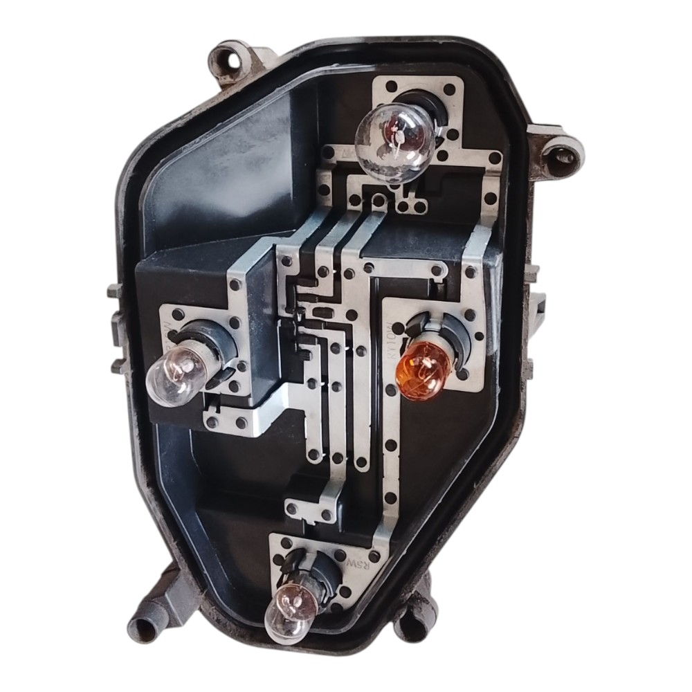 Circuito da laterna Ford KA 2016 2017 Traseira Direita 1