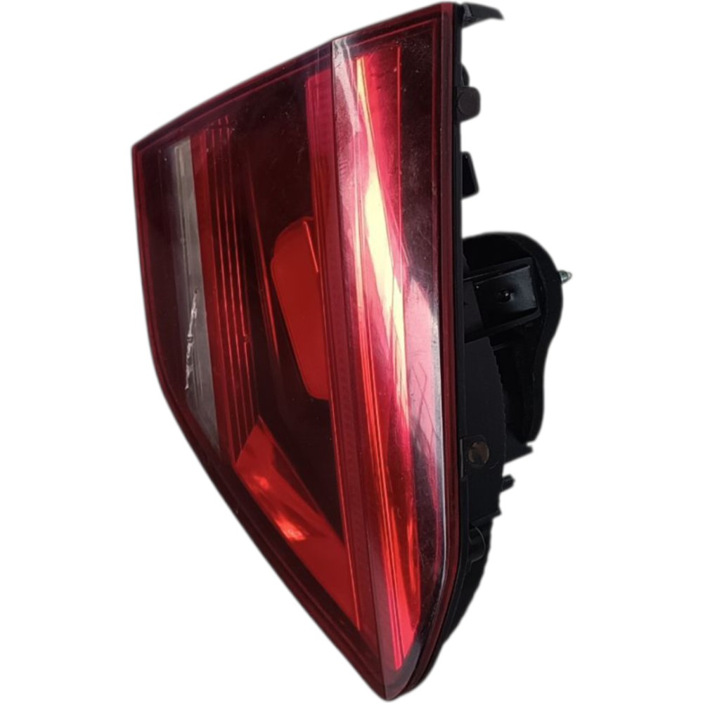 Lanterna Traseira Esquerda Volkswagen Fox 2013 2019 Vermelho