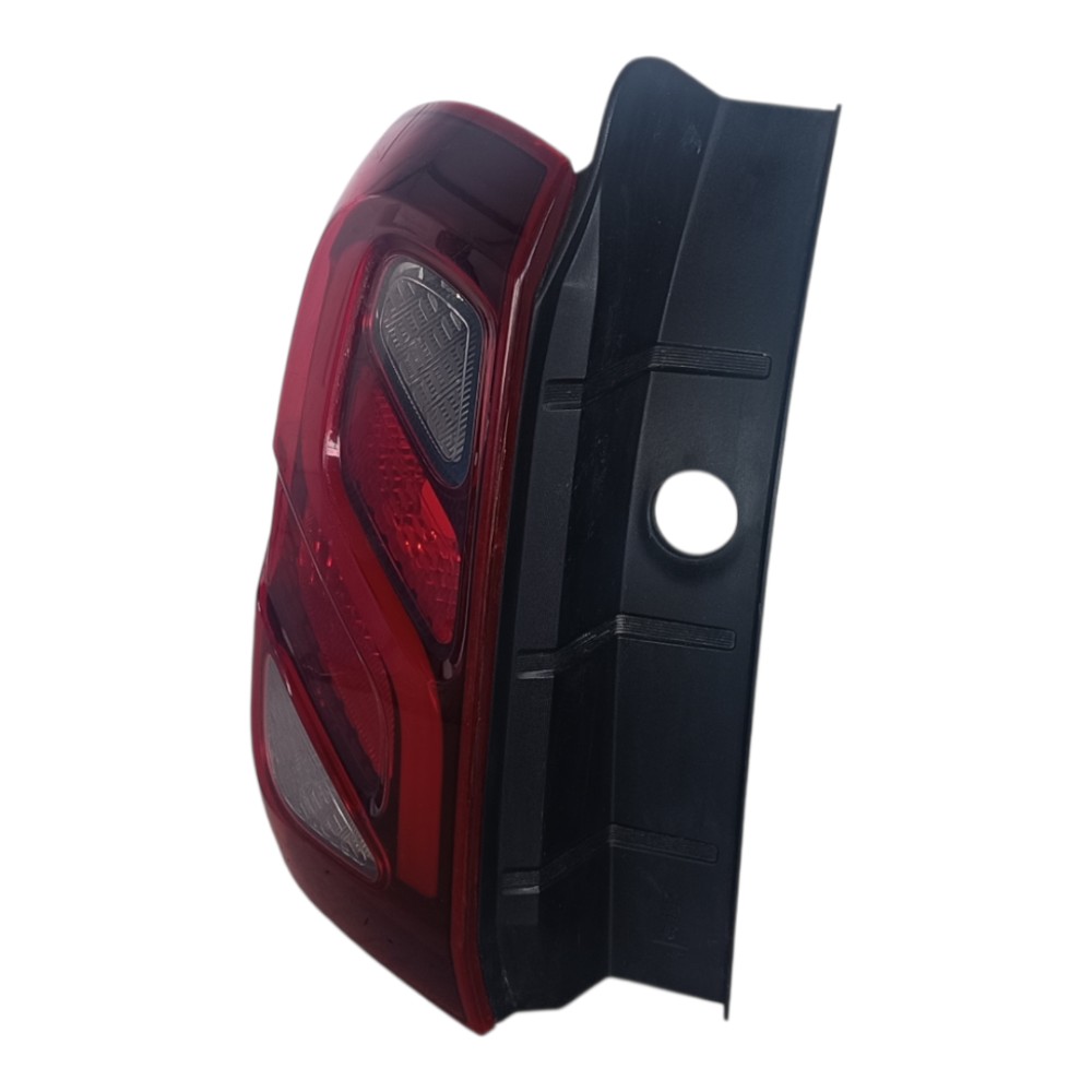 Lanterna Farol Traseiro Renault Duster 2020 Lado Direito Direito/passageiro Vermelho