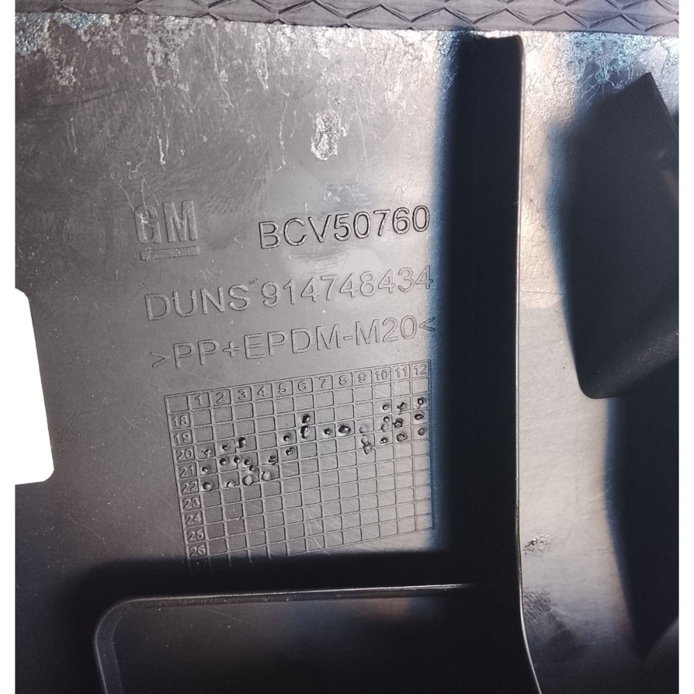 Moldura Central Painel Gm Tracker Turbo 1.0 2020 2021 2023 Preto 5