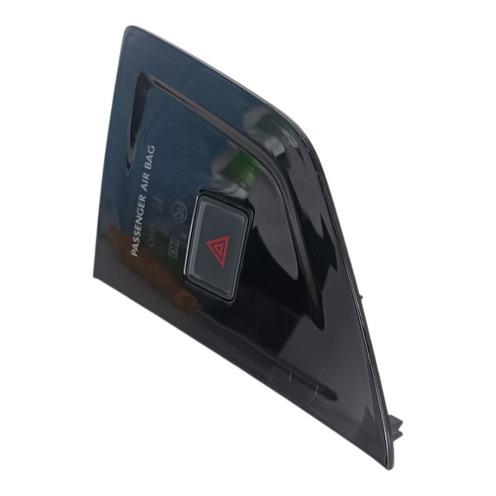 Botão Interruptor Pisca Alerta C/moldura Vw Polo 2021 Preto 1