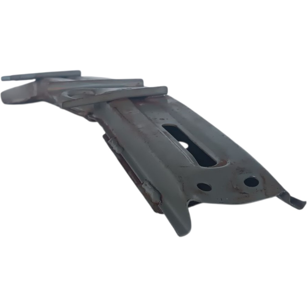 Travessa do Suporte do Radiador Renault Kwid 2017 2025 3