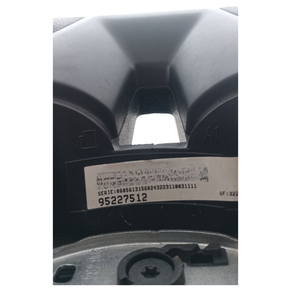 Volante De Direção C/ Comandos Chevrolet Cruze 2012/2016 Preto 7