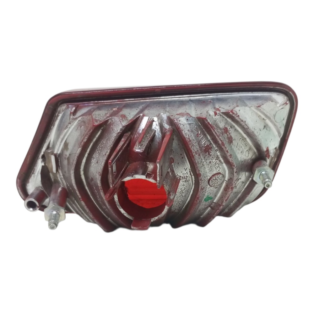 Lanterna Tampa Traseira Direita Fiat Stilo 2003 2012 Vermelha 3