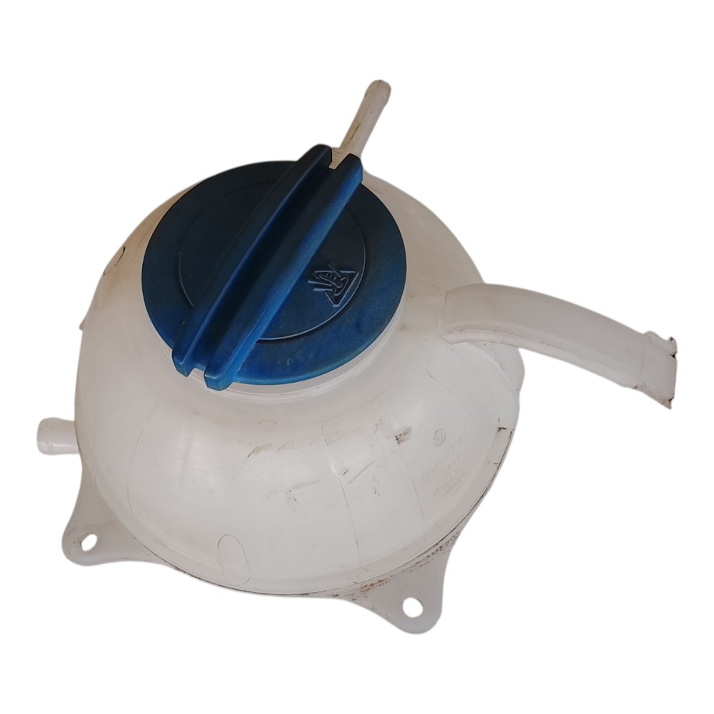 Reservatório Água Do Radiador Volkswagen Saveiro 2009 2016 4