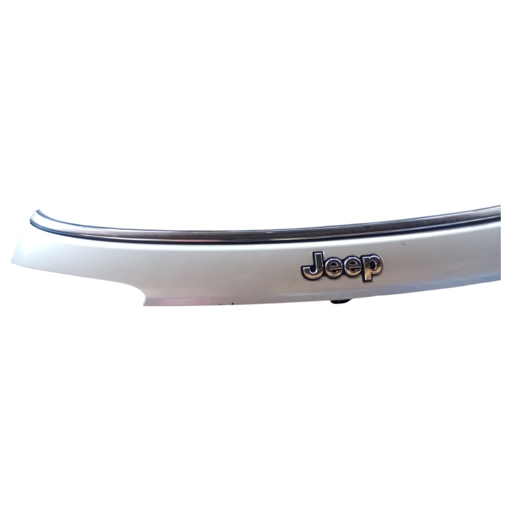 Aplique Moldura Tampa Traseira Compass 2017 2018 2022 Branco 5