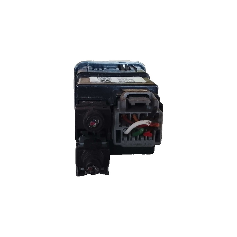 Entrada Usb Auxiliar Fiat Strada 2022 2023